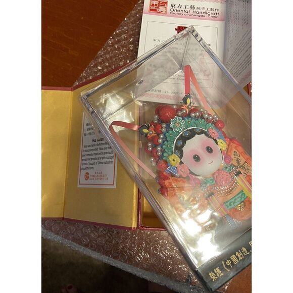 Hua Mulan Doll in Plexiglass Box Oriental Porcelain 3D Art Hand Painted Figurine - Picture 5 of 14